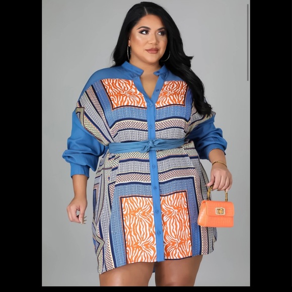 ⭐️Plus Size⭐️ Multi Print Savannah Dress - Picture 4 of 7
